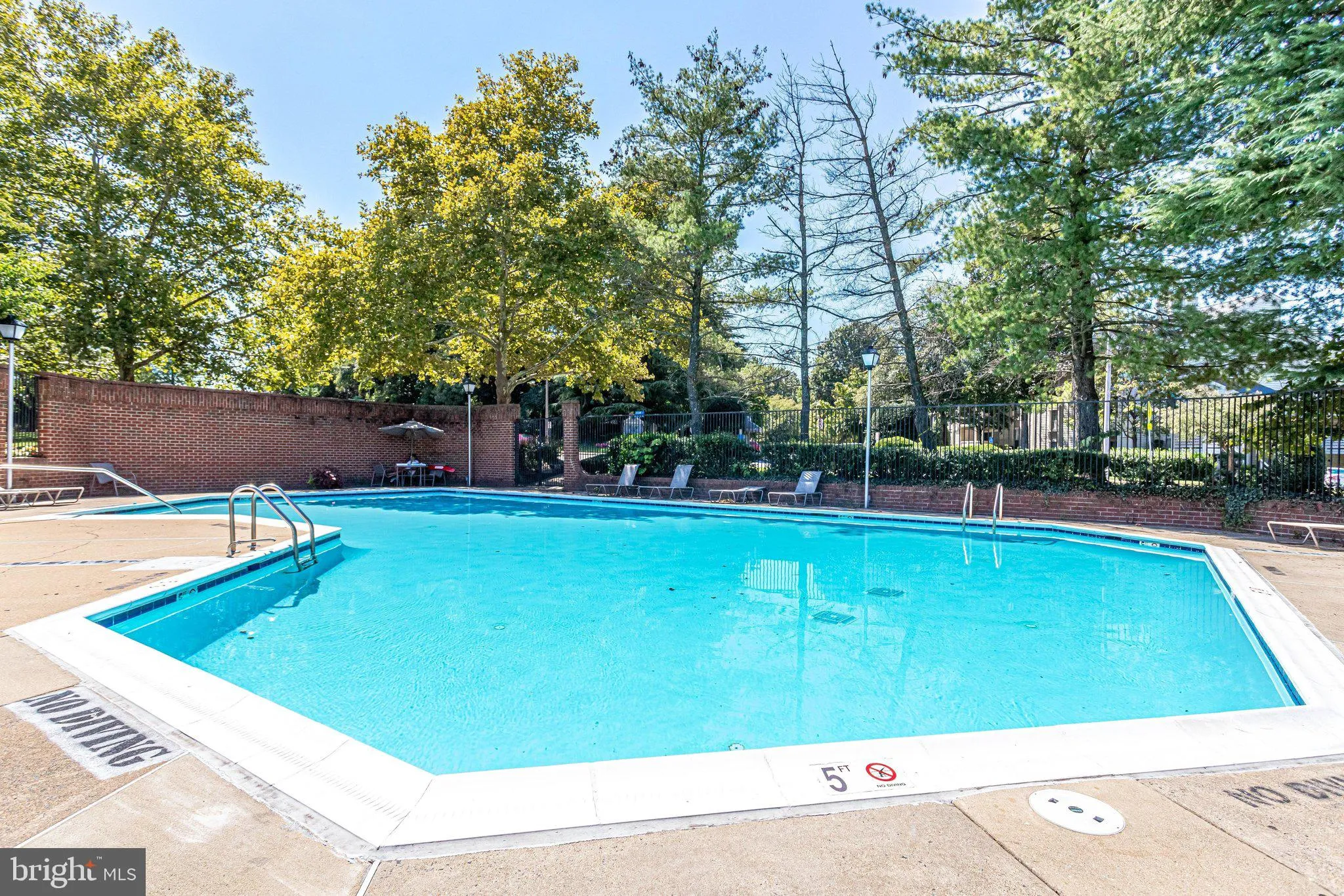 7598 LAKESIDE VILLAGE DRIVE, Falls Church, VA 22042