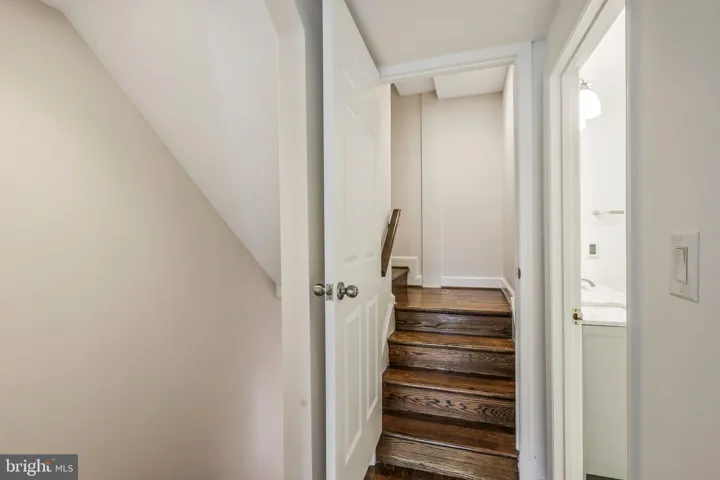 671 S Columbus Street, Alexandria, VA 22314