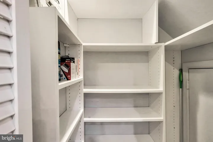 671 S Columbus Street, Alexandria, VA 22314