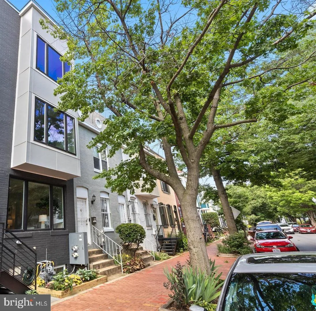 213 BATES STREET, Washington, DC 20001
