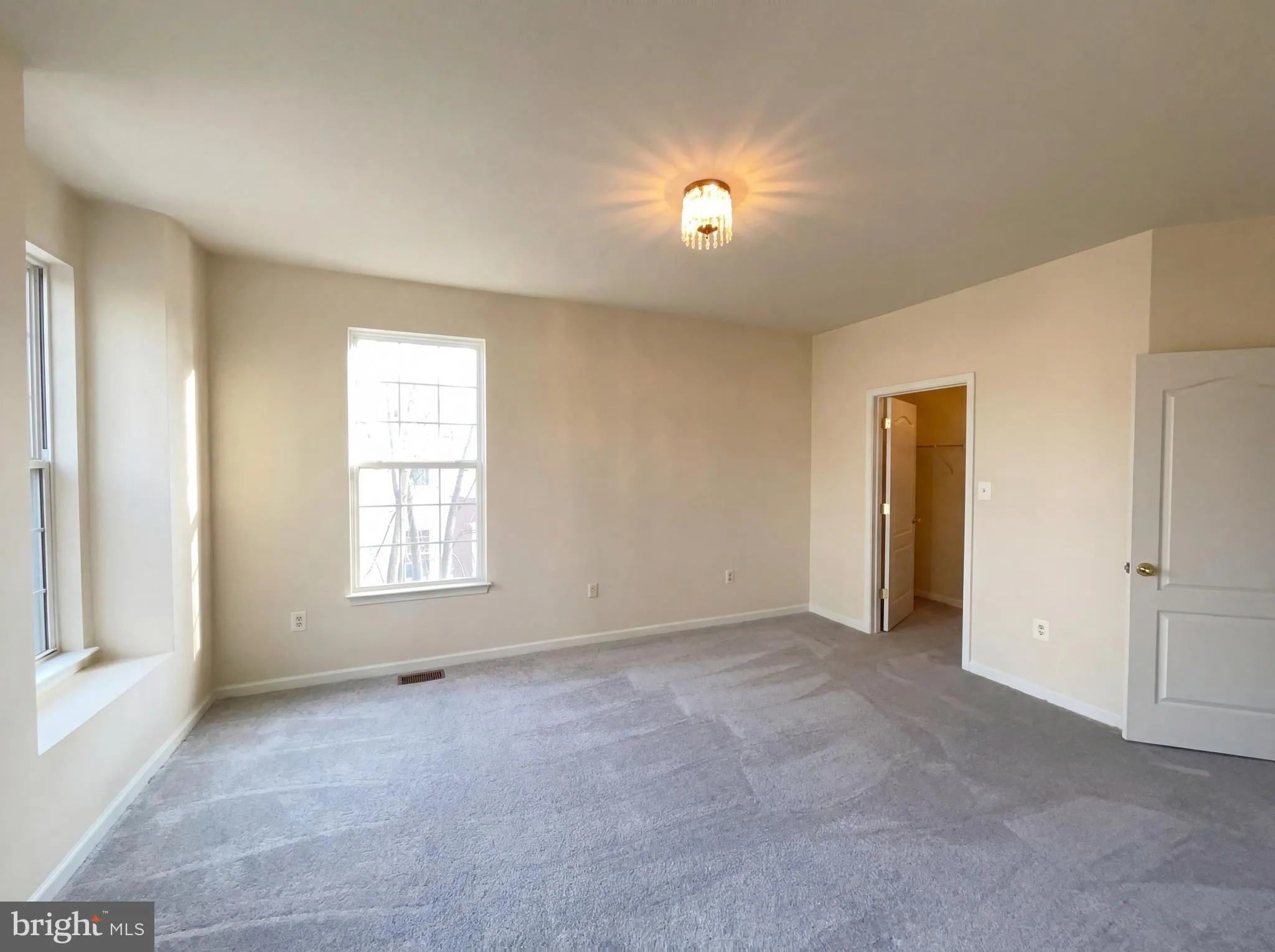 4177 LOCHLEVEN TRAIL, Fairfax, VA 22030