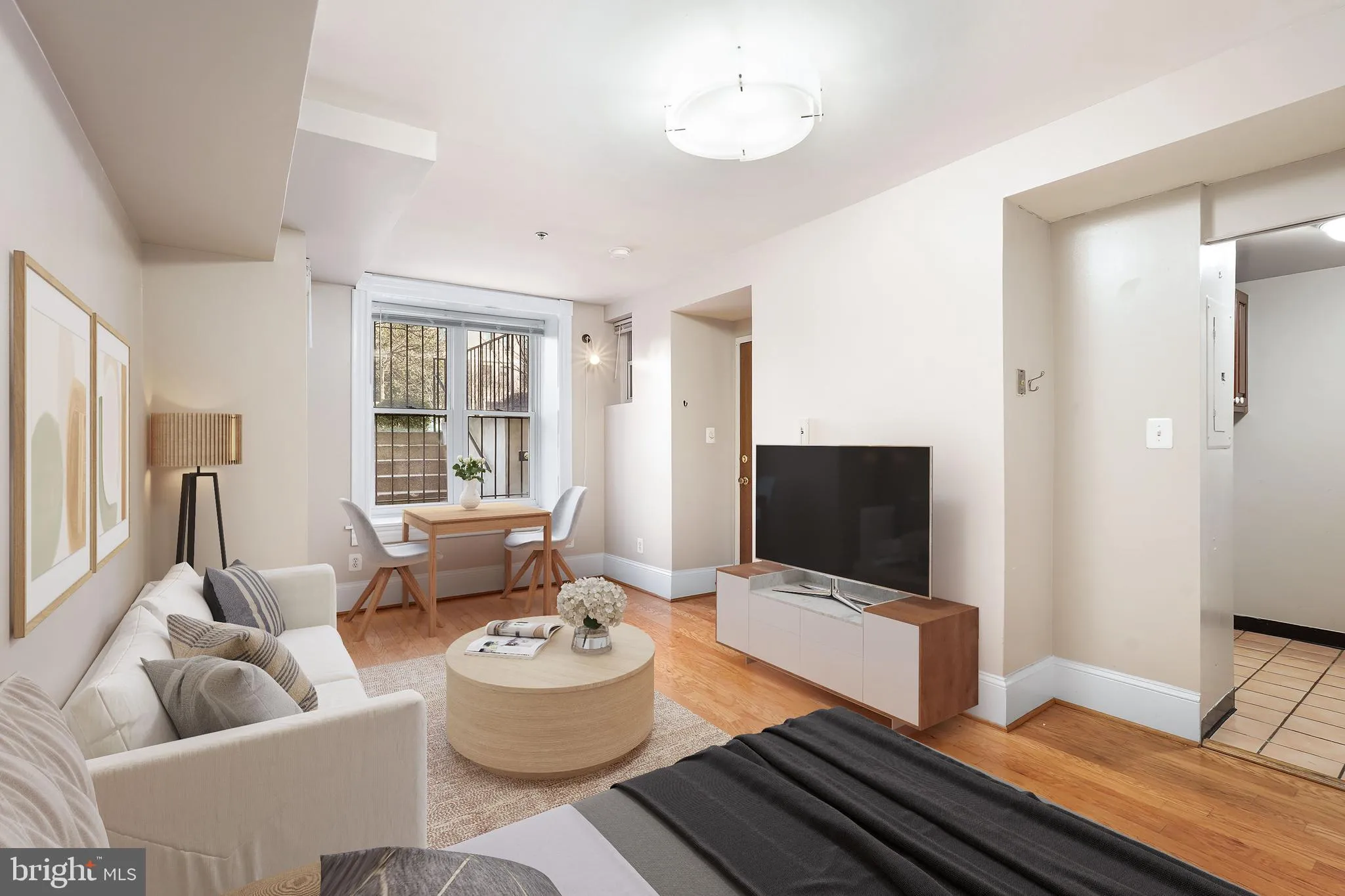 2032 16TH STREET, Washington, DC 20009