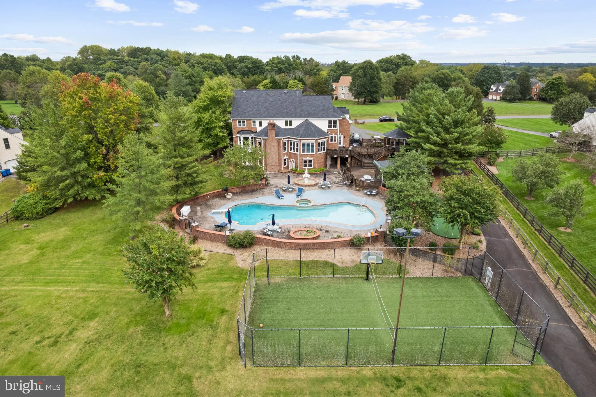 5340 CHANDLEY FARM CIRCLE, Centreville, VA 20120
