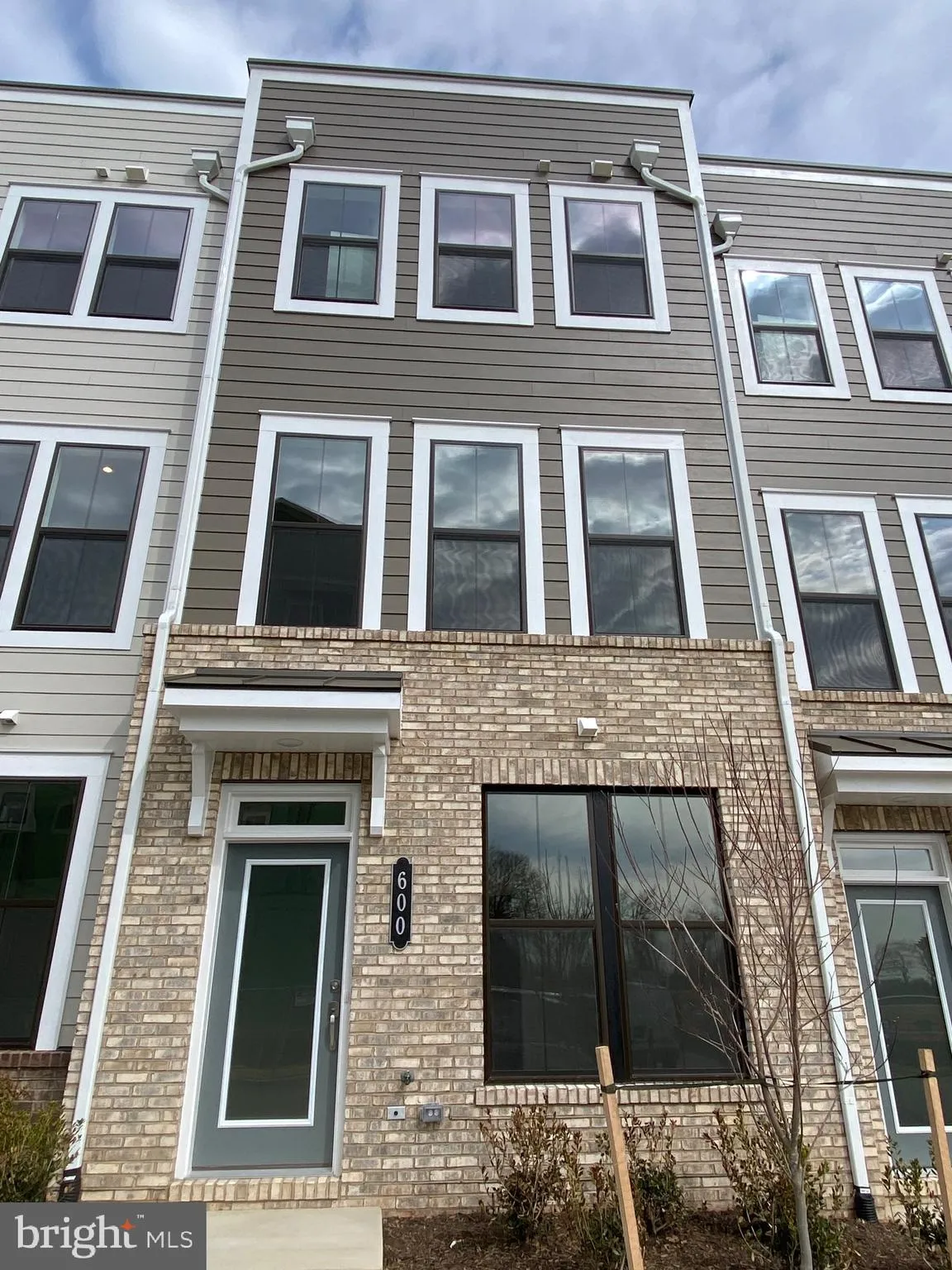 600 WATERMANS DRIVE, Woodbridge, VA 22191