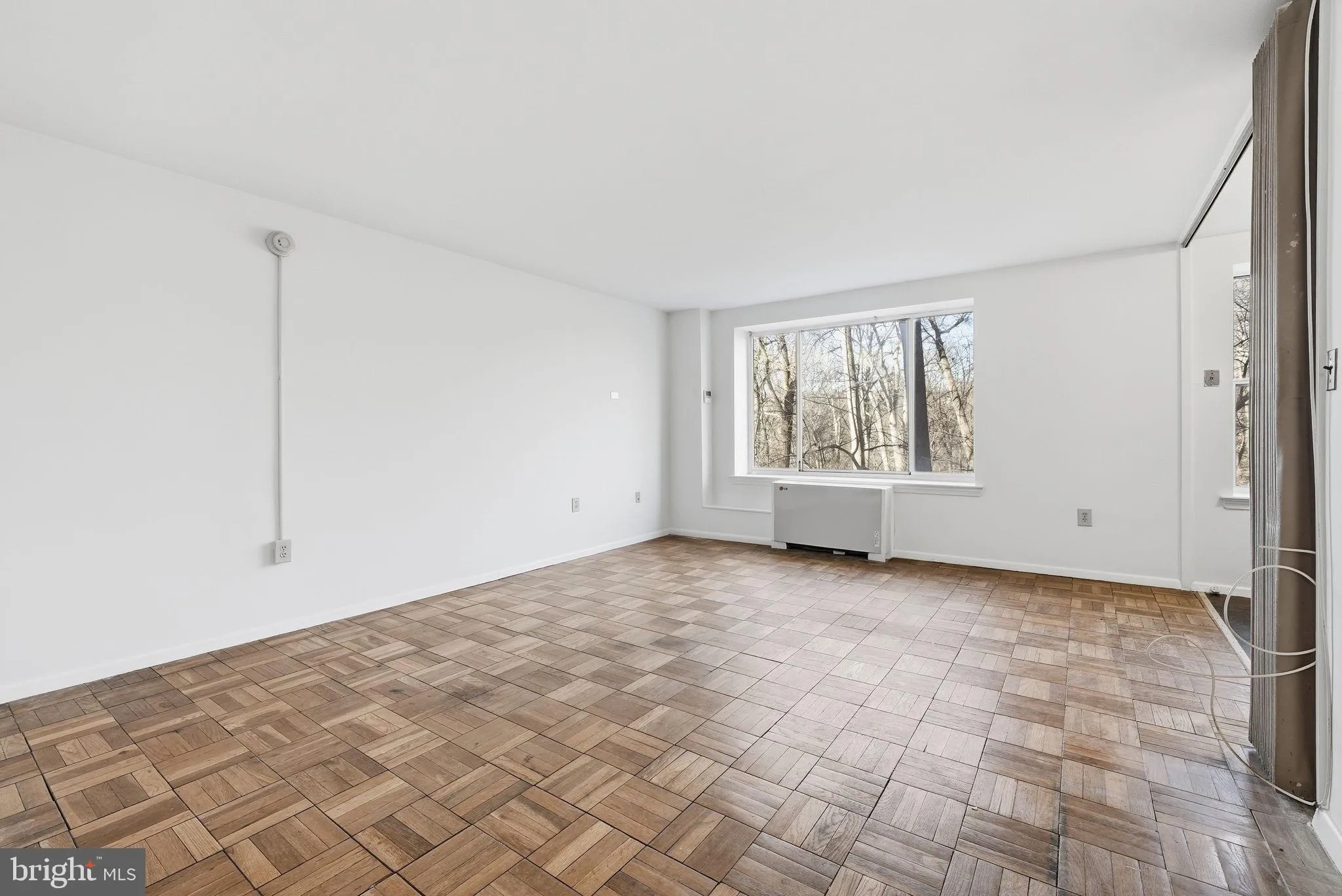 4100 W STREET, Washington, DC 20007