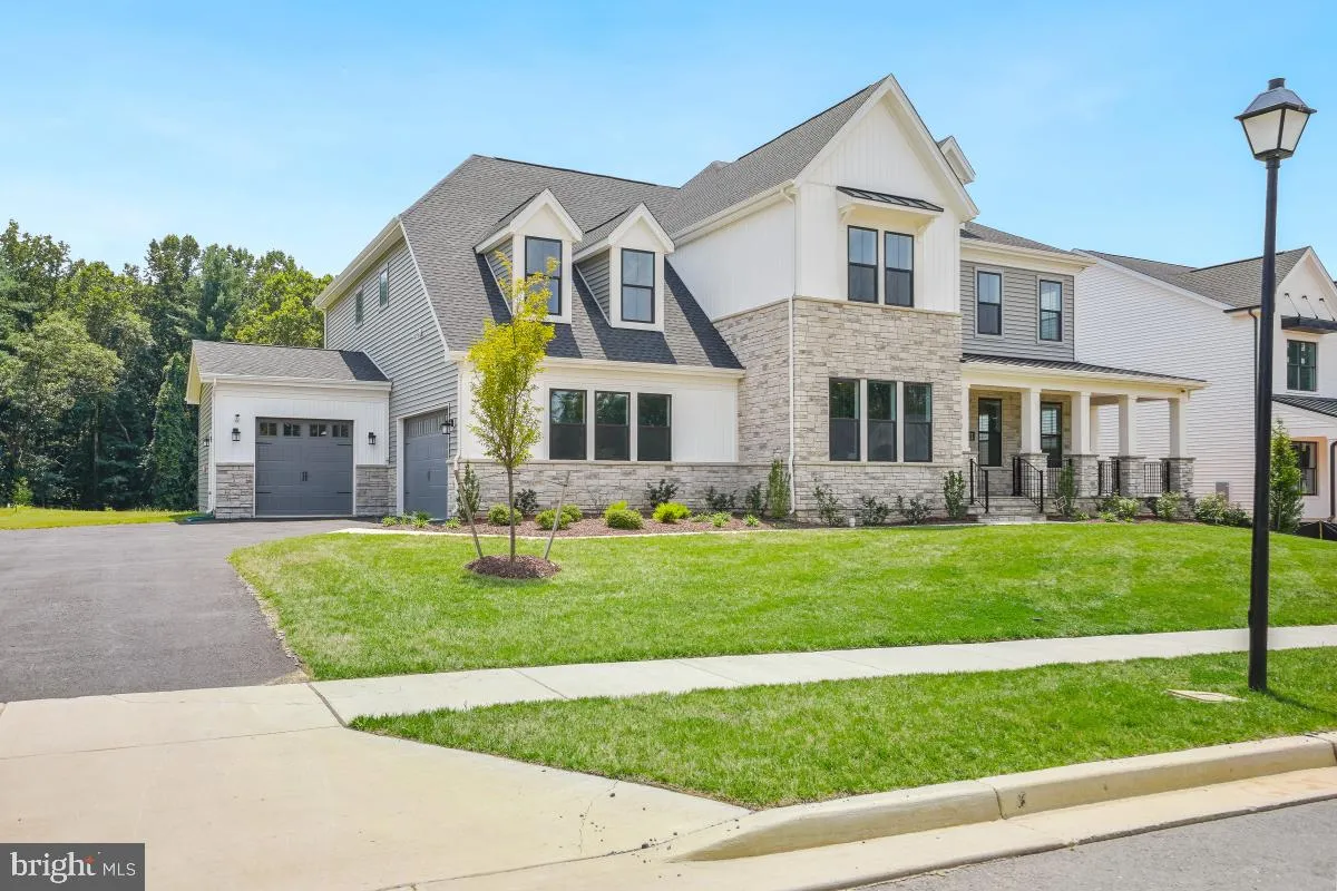 12321 POTOMAC HUNT ROAD, North Potomac, MD 20878