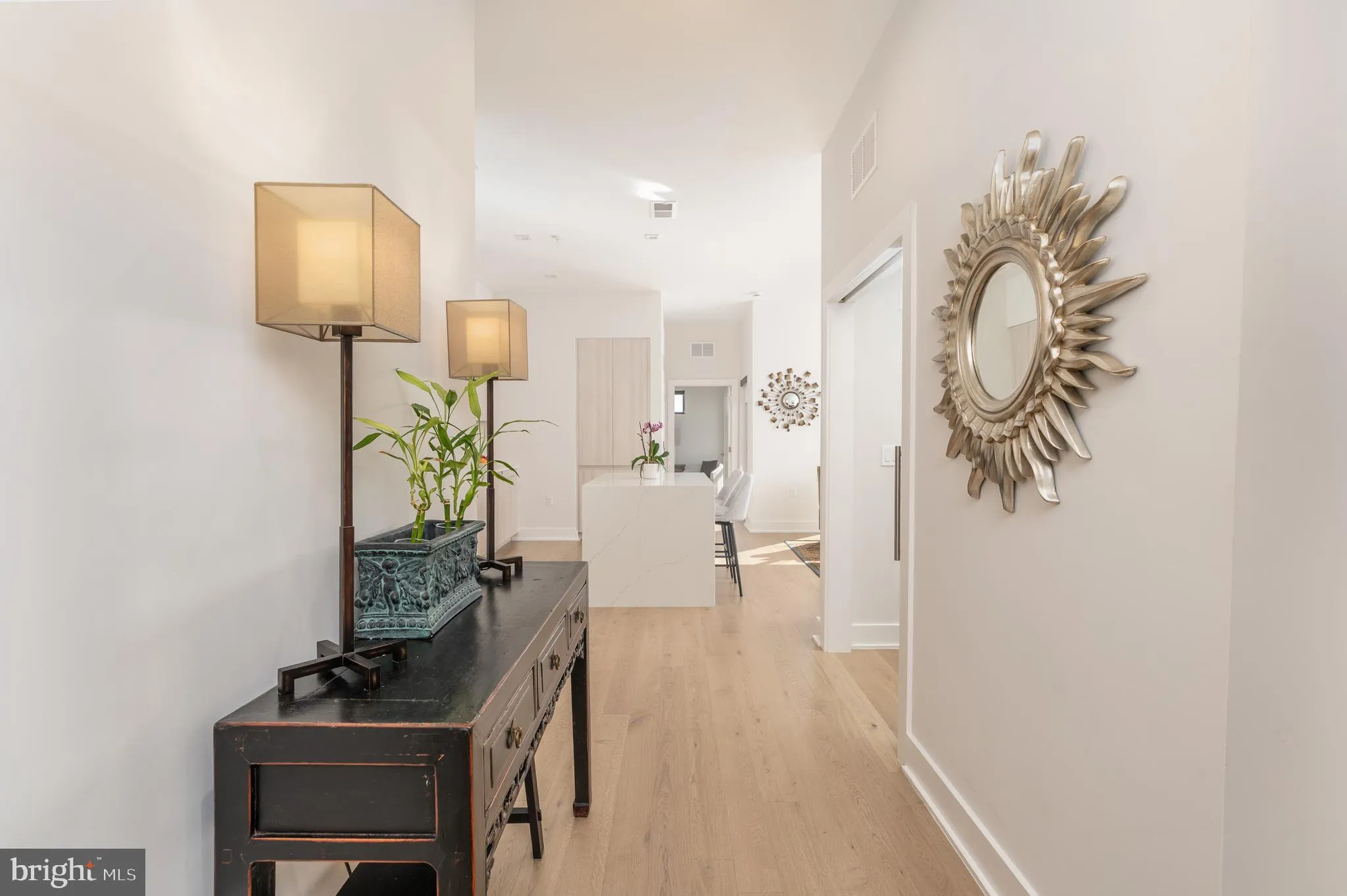 737 SWANN AVENUE, Alexandria, VA 22301
