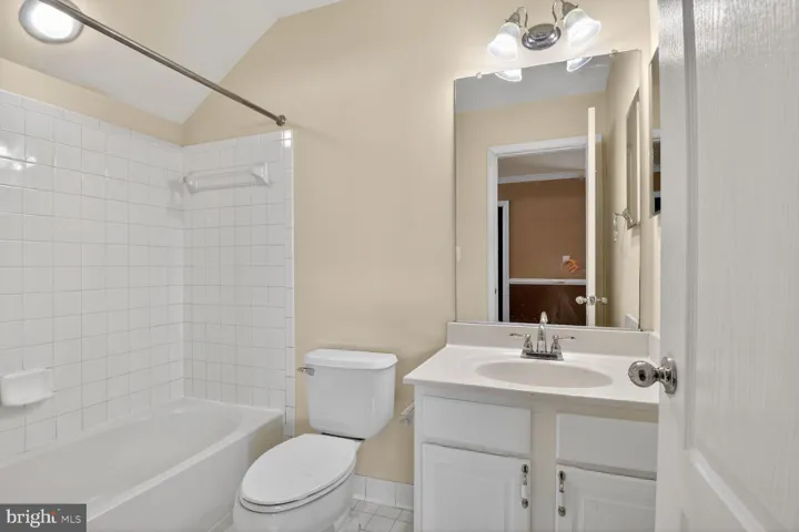 16942 Chesley Place, Woodbridge, VA 22191