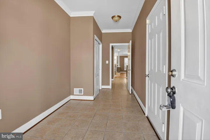 16942 Chesley Place, Woodbridge, VA 22191