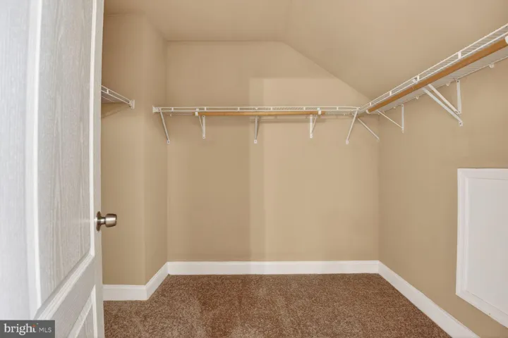 16942 Chesley Place, Woodbridge, VA 22191