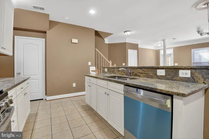 16942 Chesley Place, Woodbridge, VA 22191