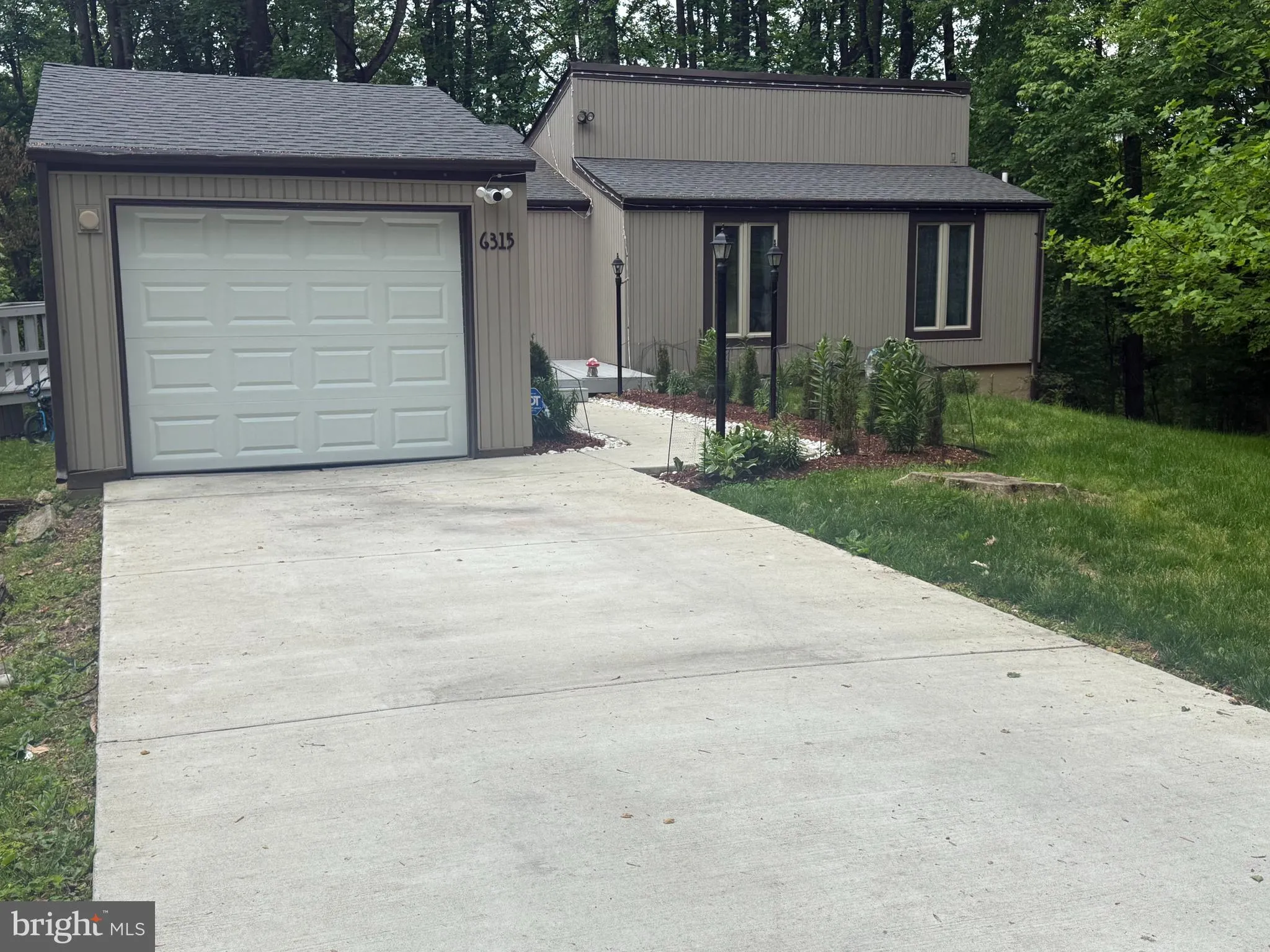 6315 LEAFY SCREEN, Columbia, MD 21045