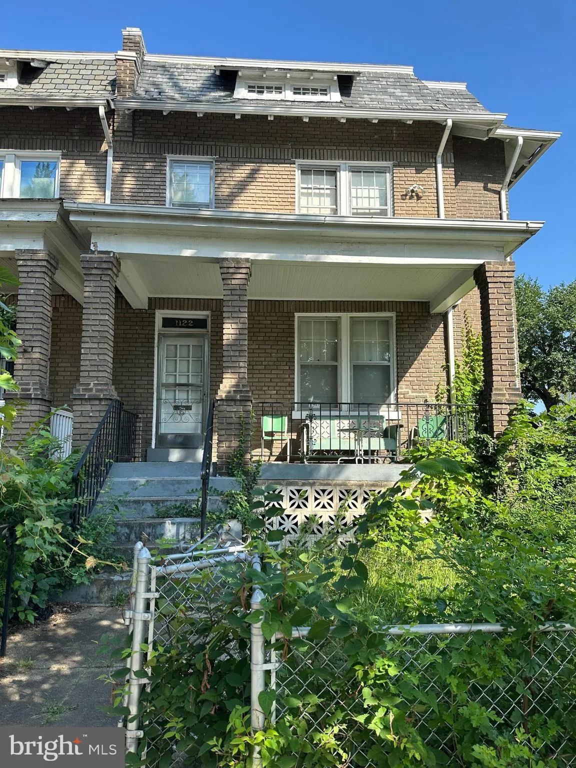 1122 HOLBROOK STREET, Washington, DC 20002