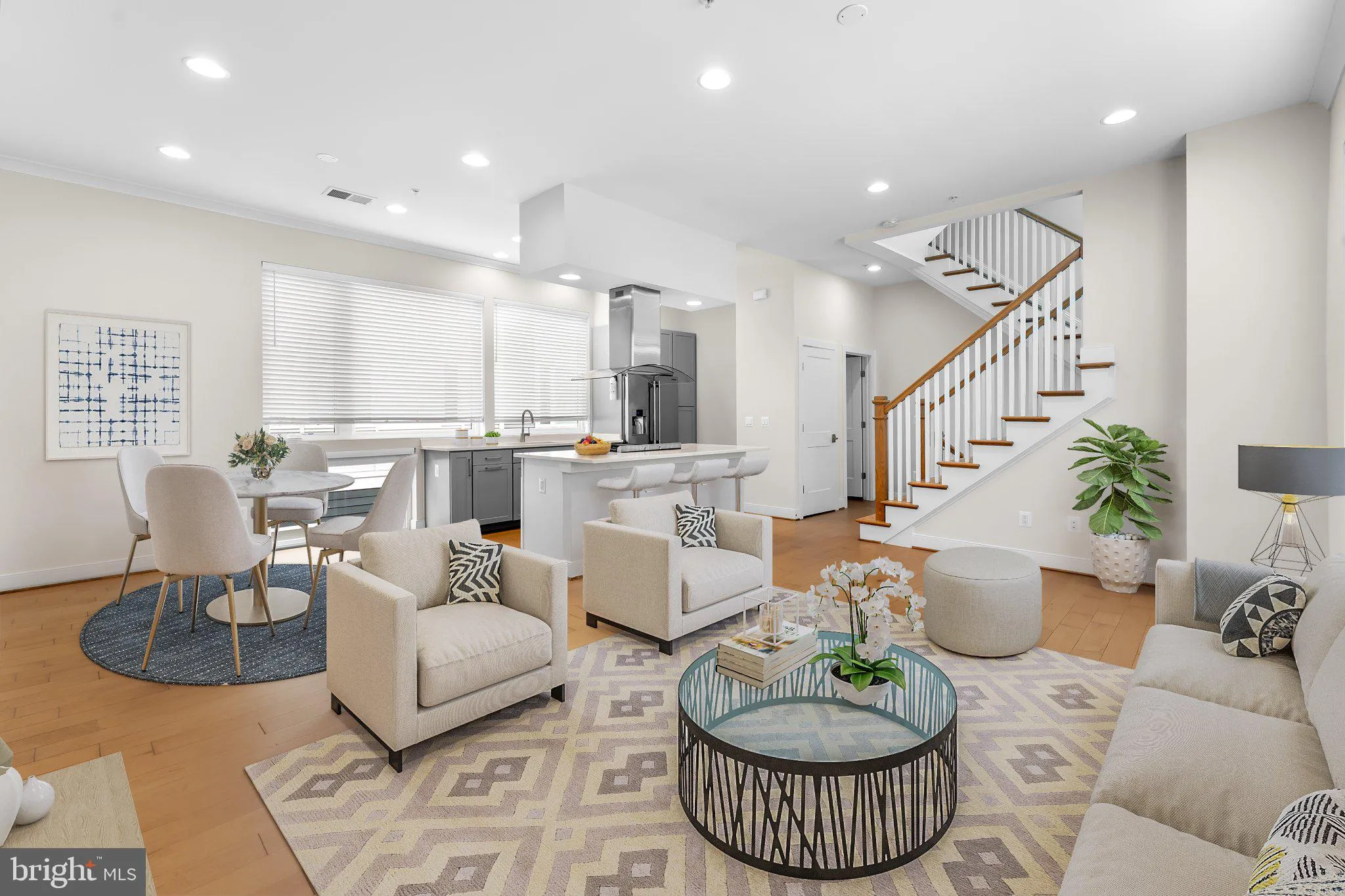 2827 24TH ROAD, Arlington, VA 22206