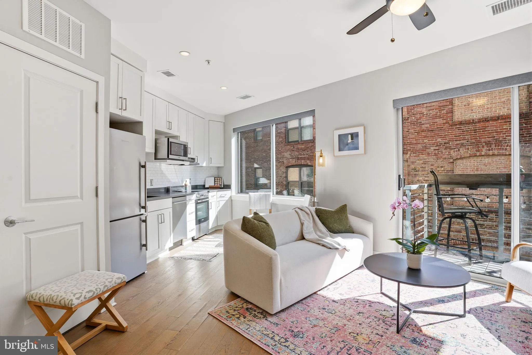 2550 17TH STREET, Washington, DC 20009