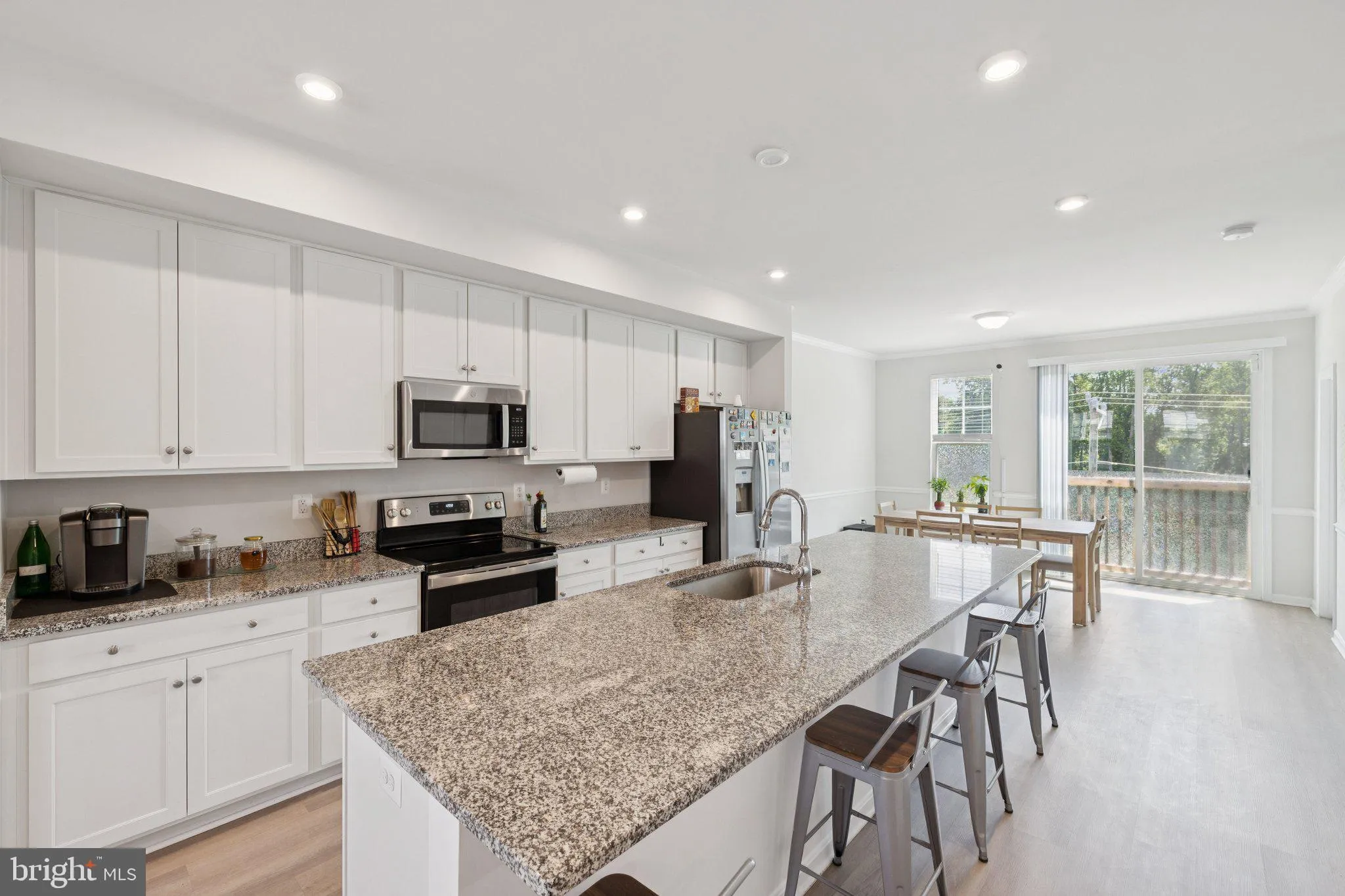 18255 SUMMIT POINTE DRIVE, Triangle, VA 22172