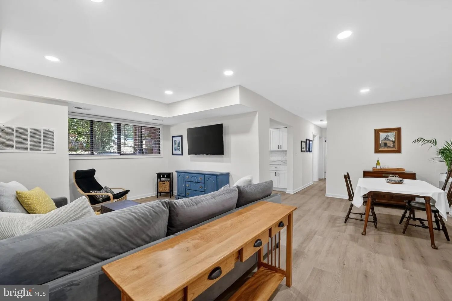 55 SKYHILL ROAD, Alexandria, VA 22314