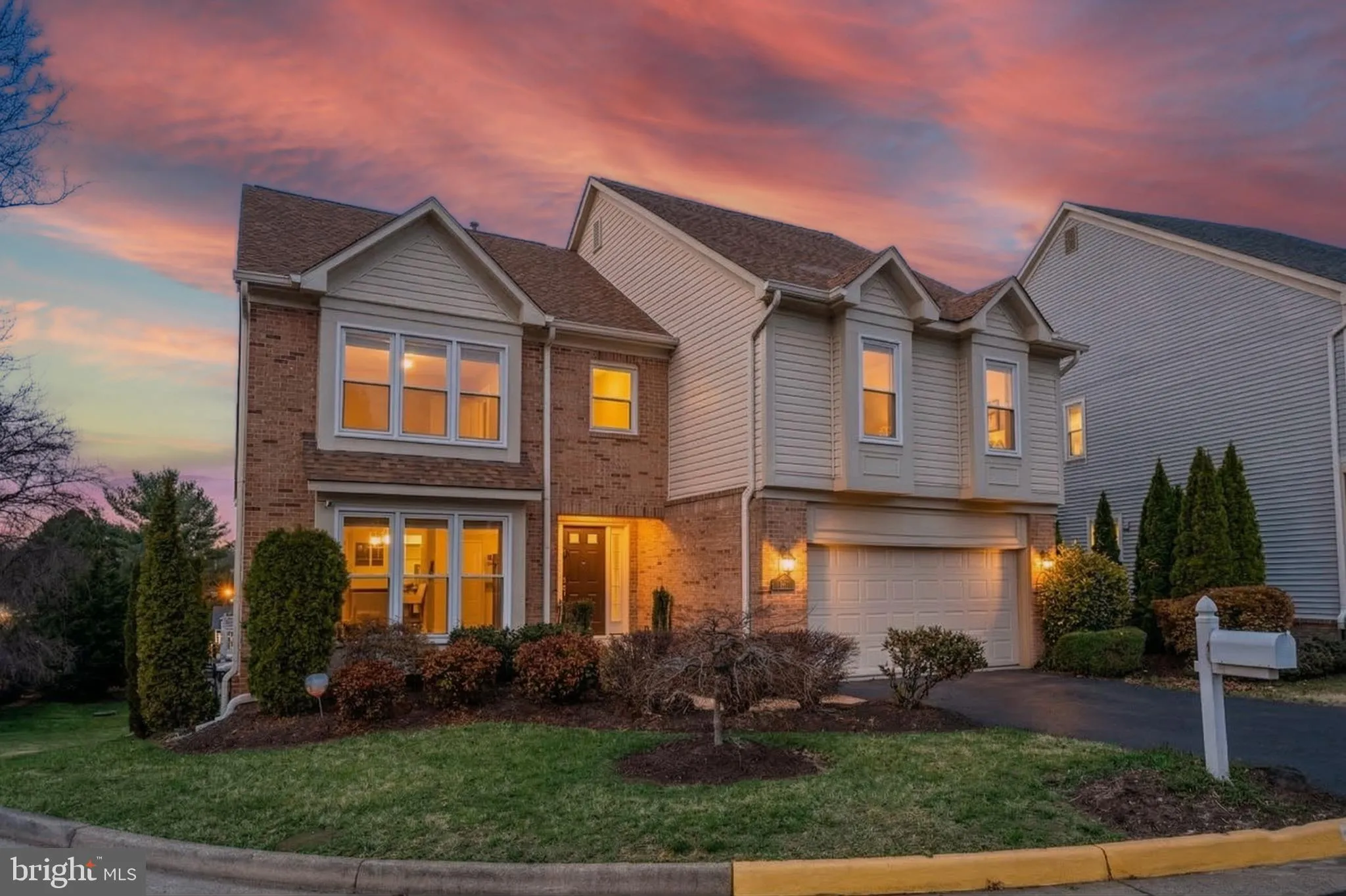 7506 SILVER MAPLE LANE, Falls Church, VA 22042