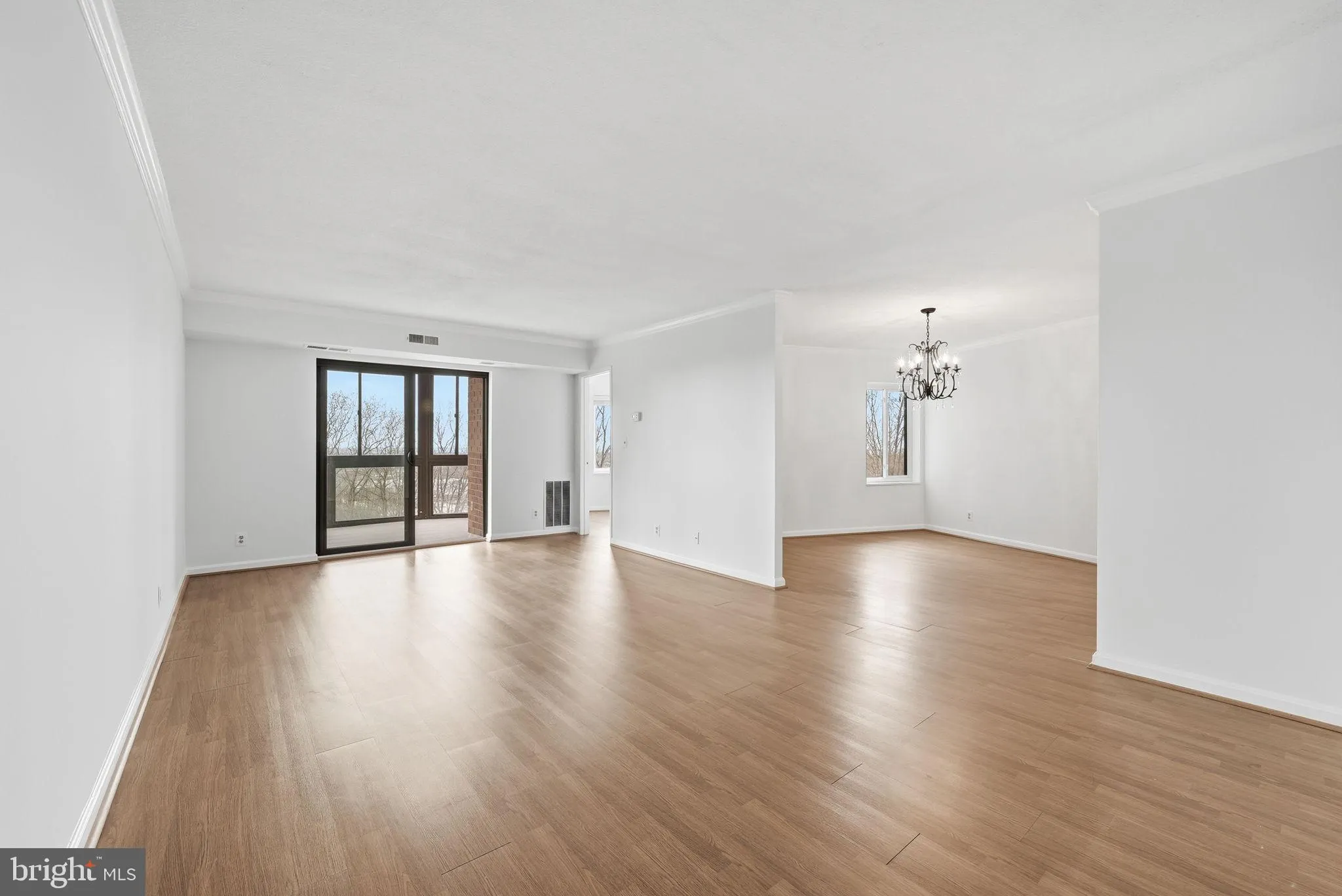 8370 GREENSBORO DRIVE, Mclean, VA 22102