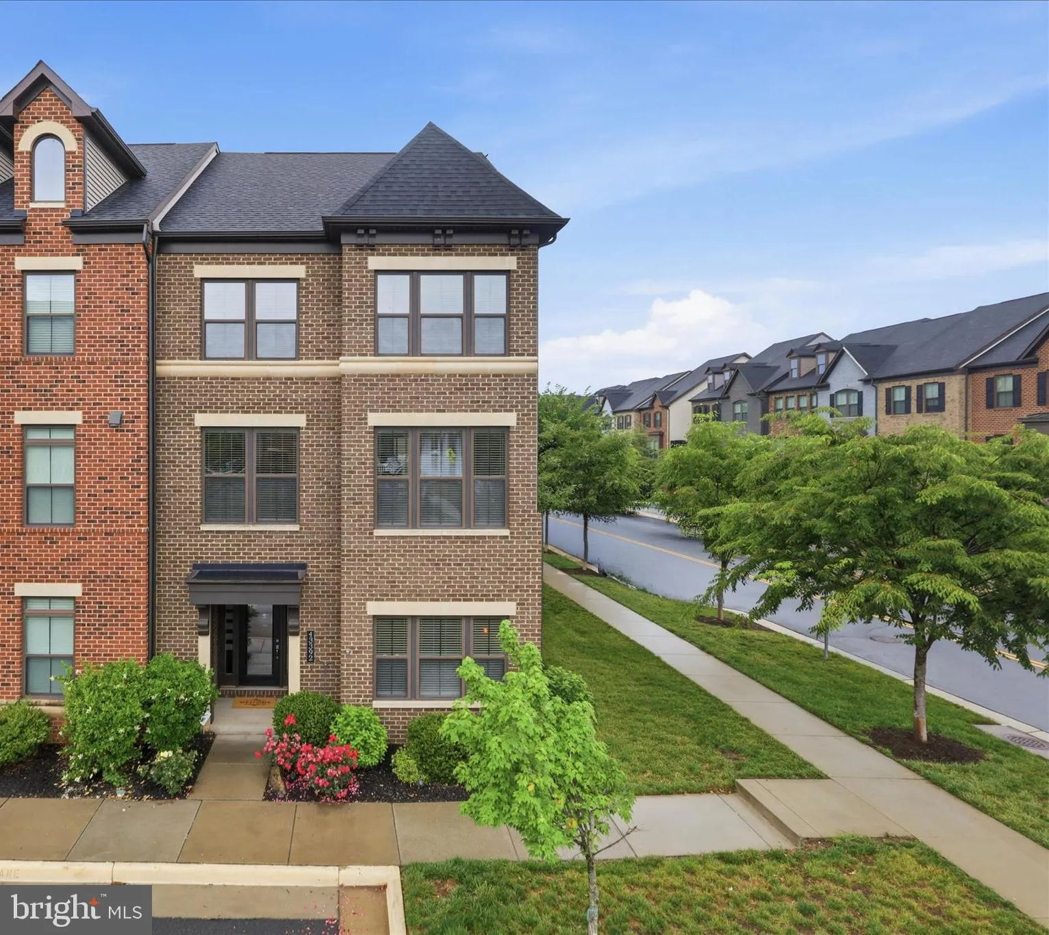 43392 WHITEHEAD TERRACE, Ashburn, VA 20148