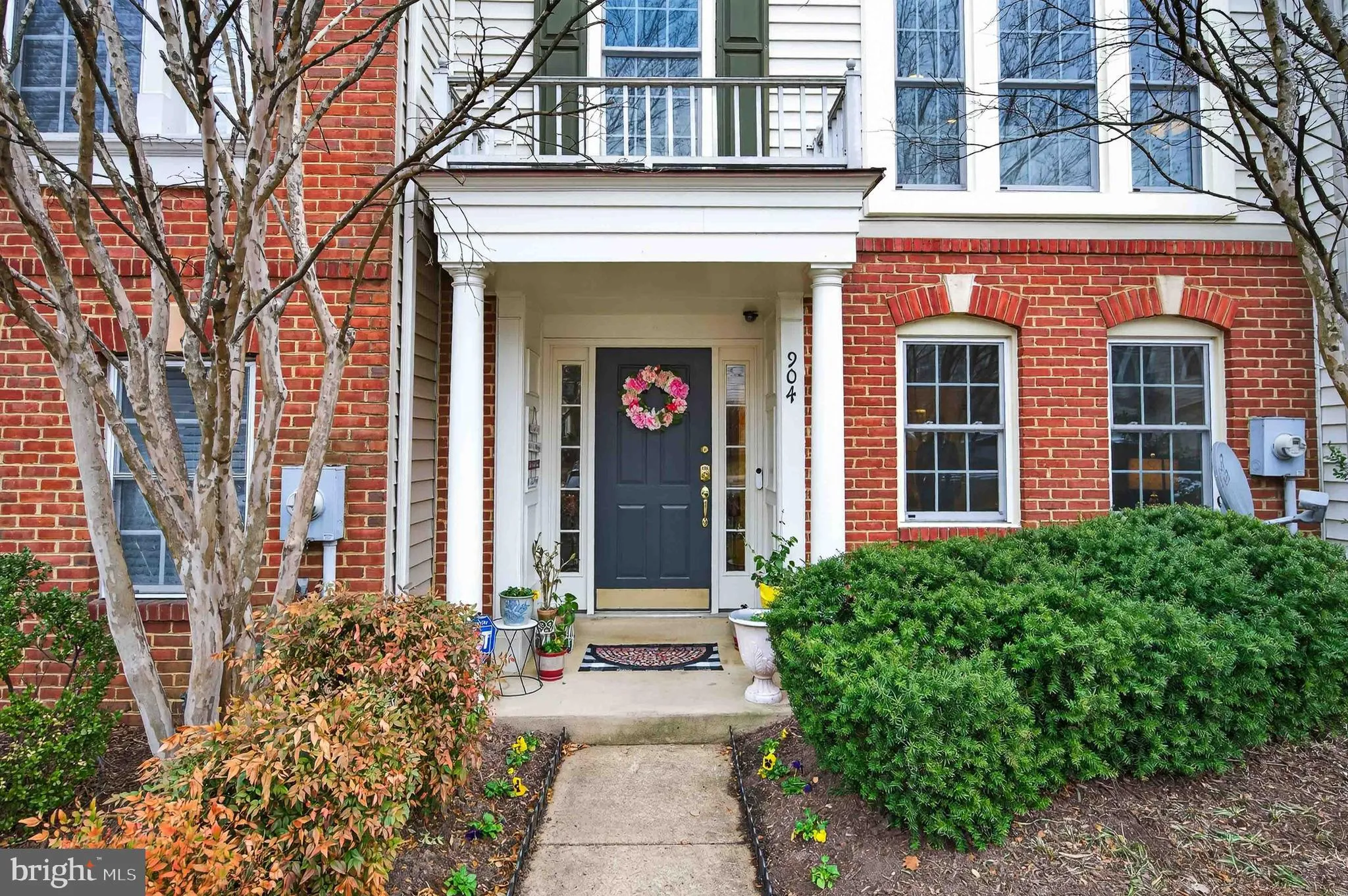 904 HARRISON CIRCLE, Alexandria, VA 22304
