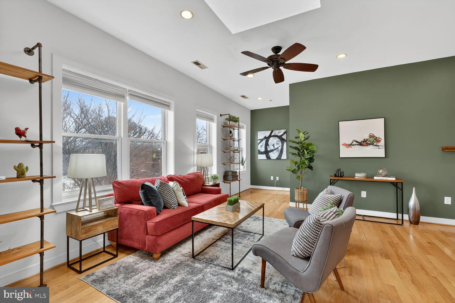 1240 4TH STREET, Washington, DC 20001