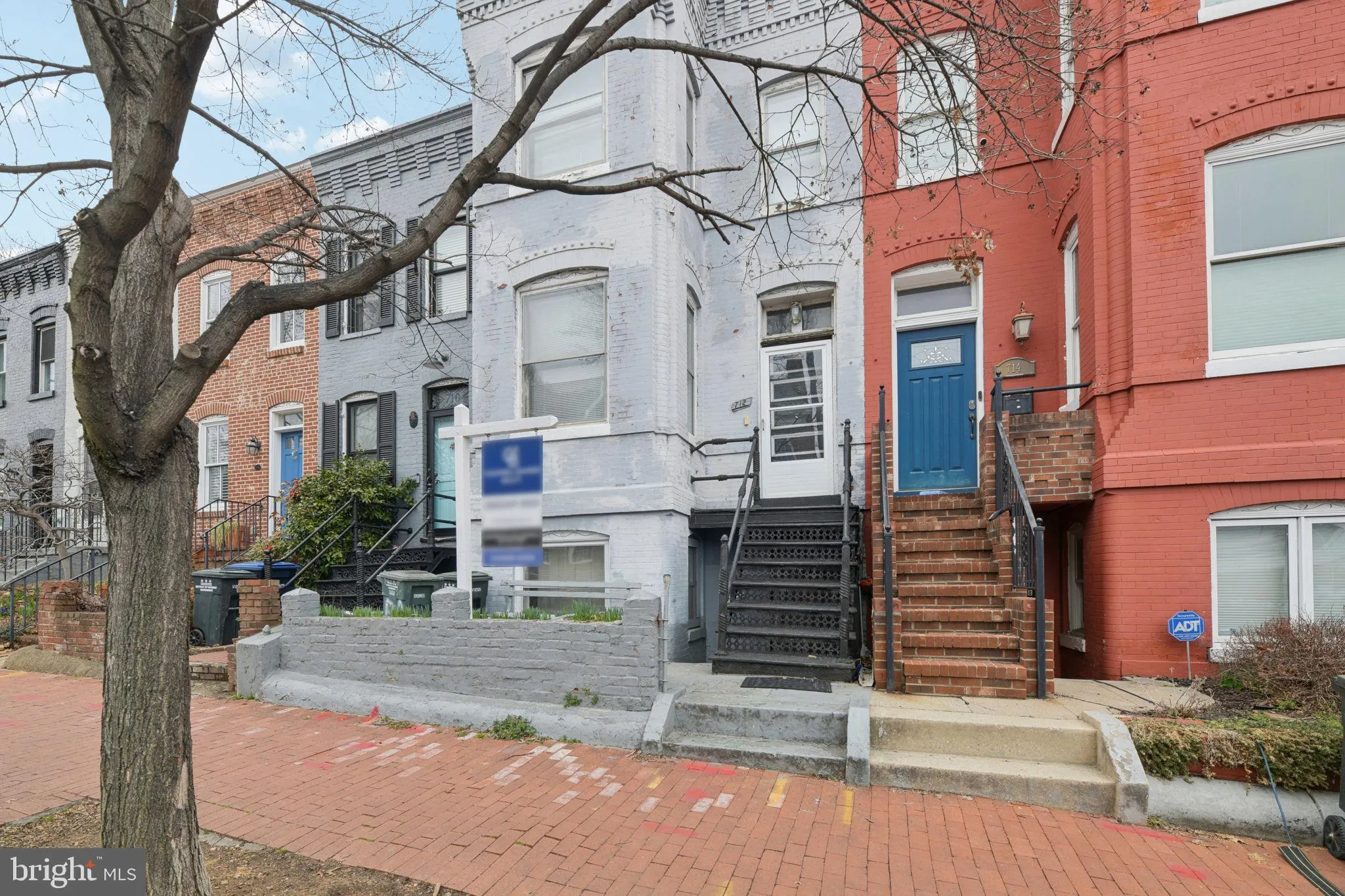 712 4TH STREET, Washington, DC 20003