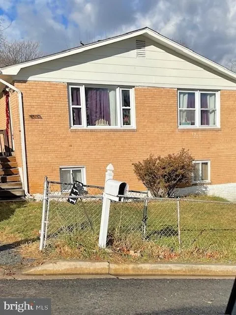 1113 HYBRID AVENUE, Capitol Heights, MD 20743