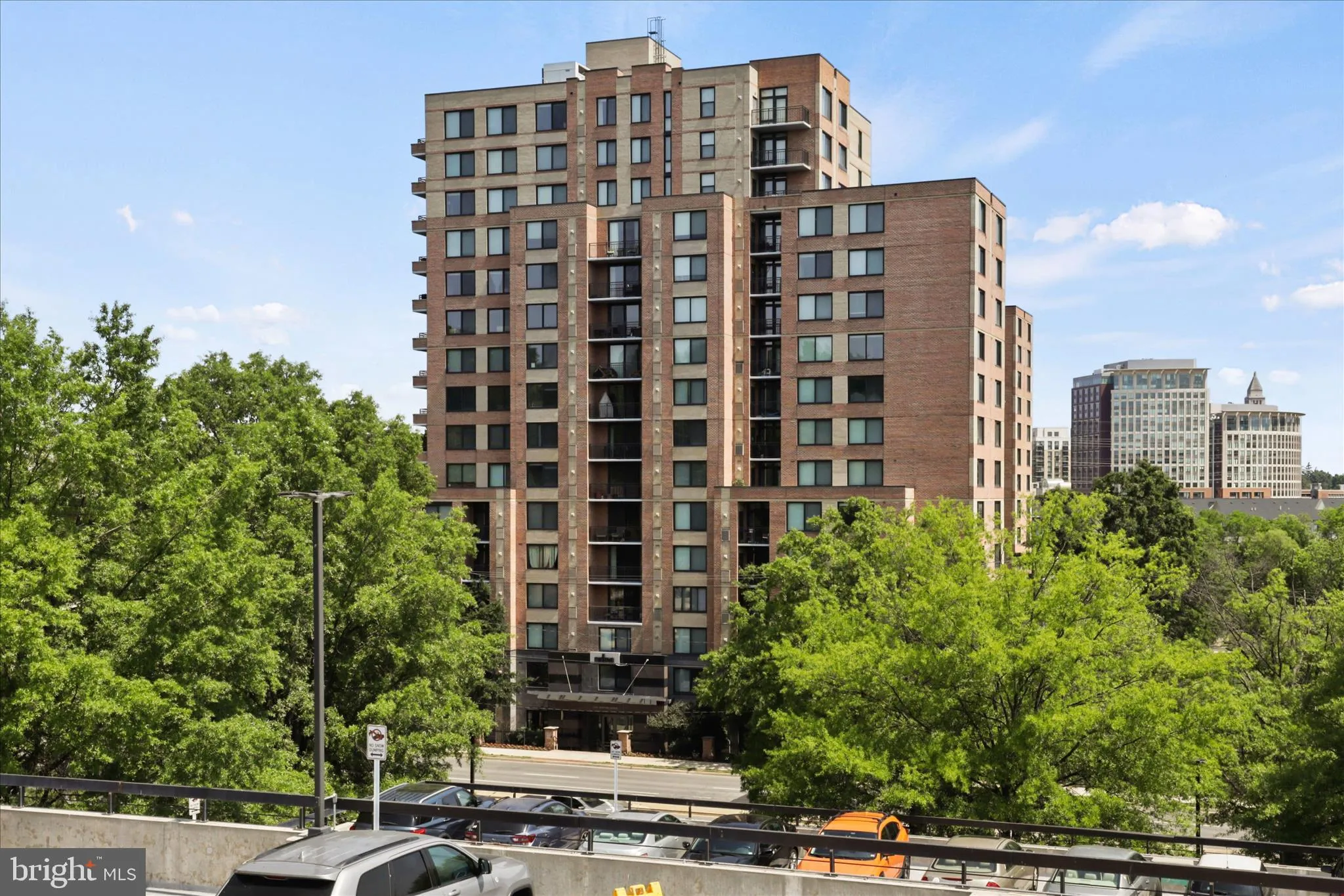 2451 MIDTOWN AVENUE, Alexandria, VA 22303