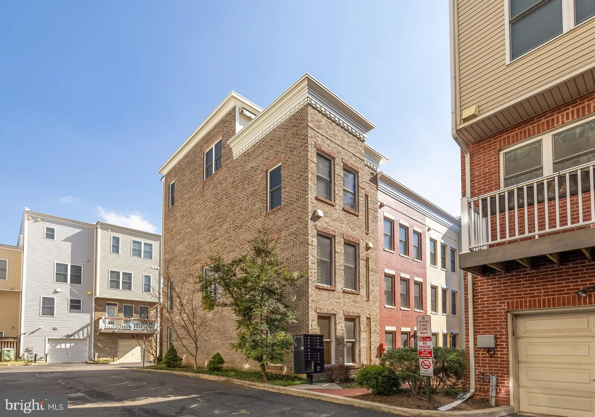920 4TH STREET, Washington, DC 20003