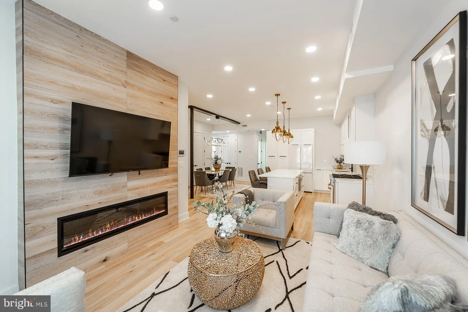 1215 HOLBROOK TERRACE, Washington, DC 20002