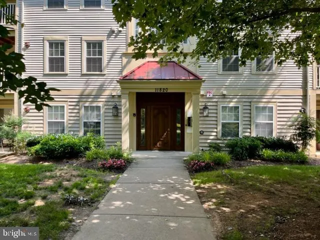 11820 ETON MANOR DRIVE, Germantown, MD 20876