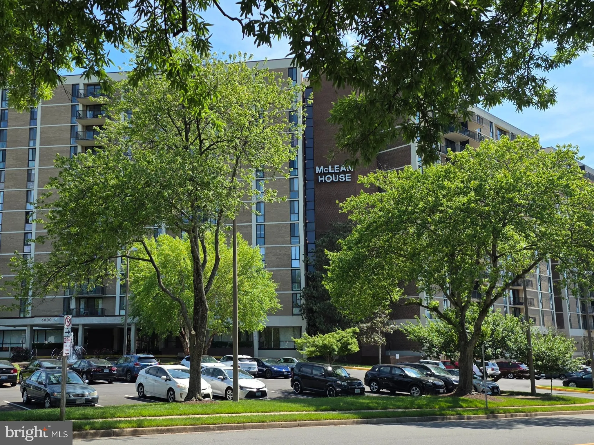 6800 FLEETWOOD ROAD, Mclean, VA 22101