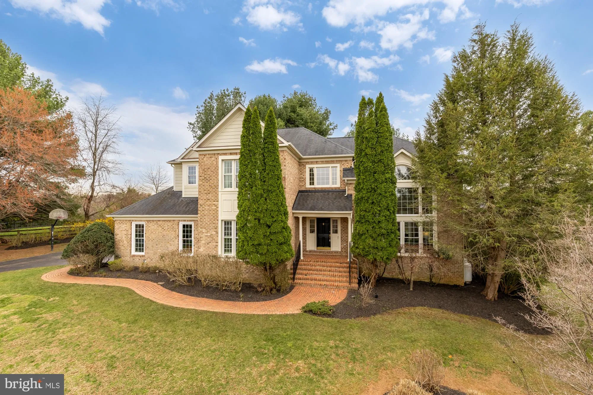 10009 THOMPSON RIDGE COURT, Great Falls, VA 22066