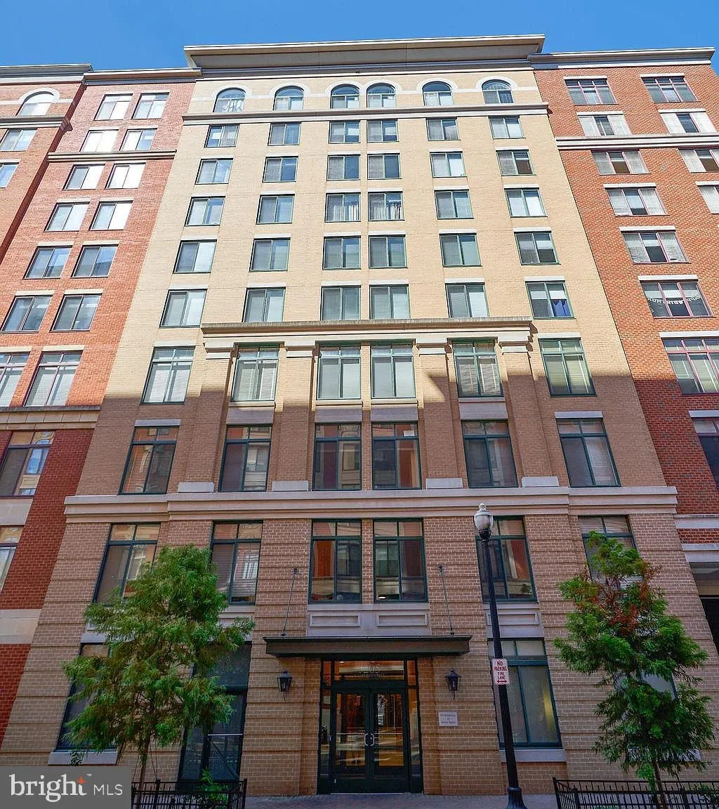 1205 GARFIELD STREET, Arlington, VA 22201