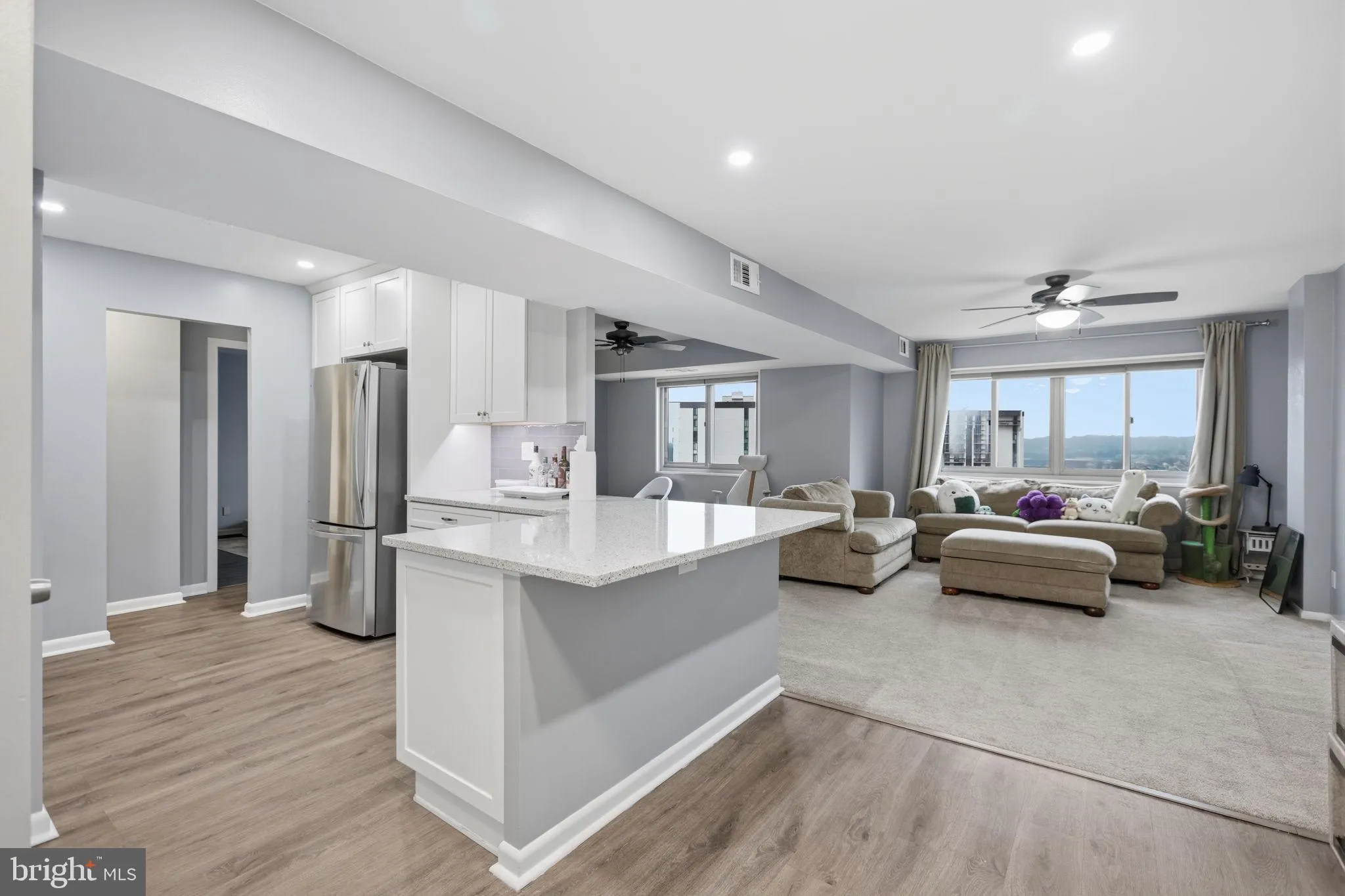 5340 HOLMES RUN PARKWAY, Alexandria, VA 22304
