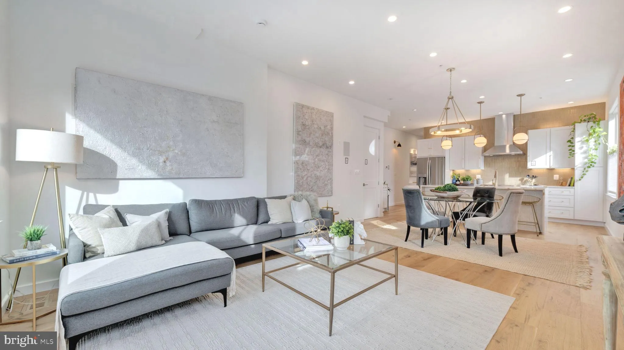 1528 OATES STREET, Washington, DC 20002