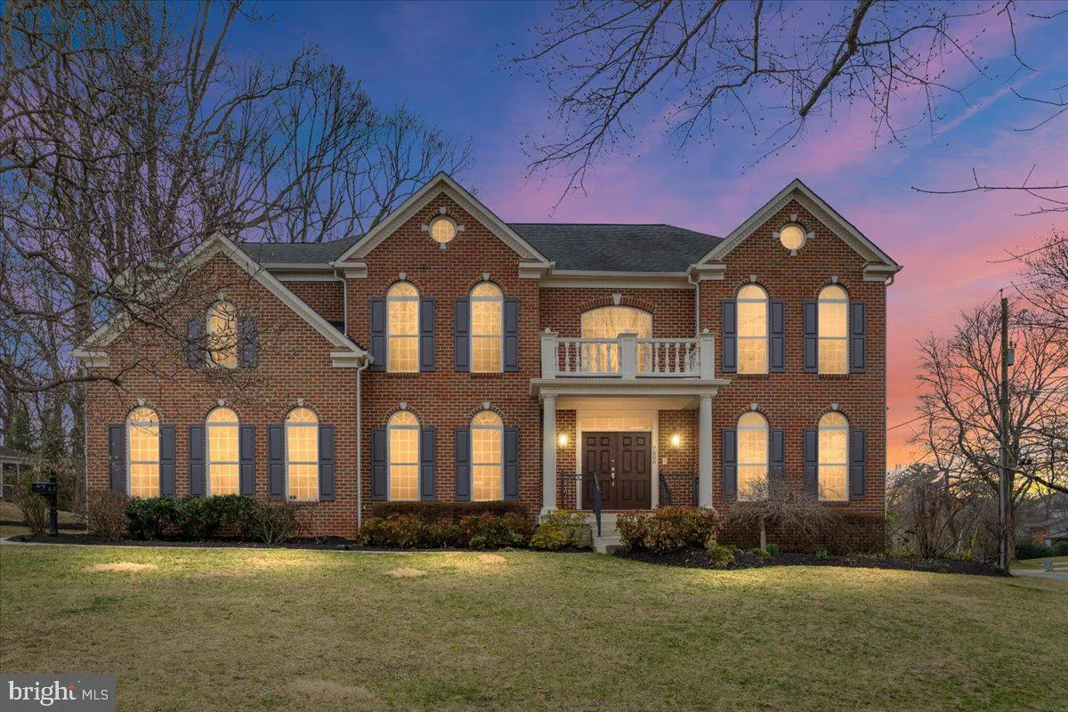 7808 WINTERBERRY PLACE, Bethesda, MD 20817