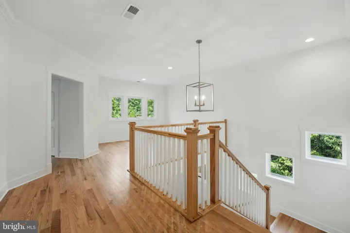 3857 Pinewood Ter, Falls Church, Virginia 22041