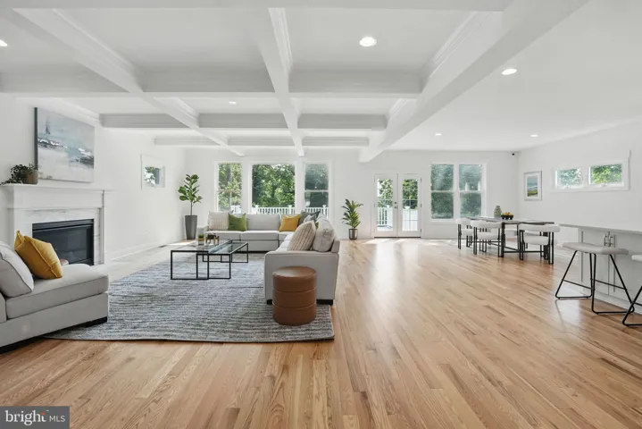 3857 Pinewood Ter, Falls Church, Virginia 22041