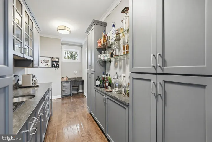 510 Anne Street, Falls Church, VA 22046