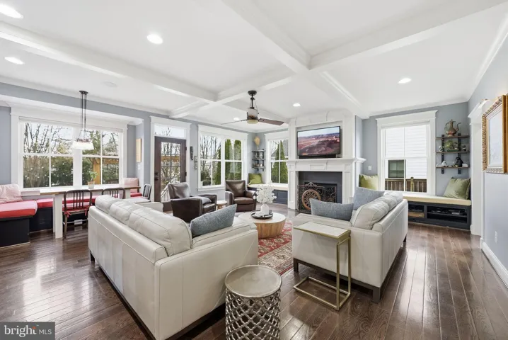 510 Anne Street, Falls Church, VA 22046