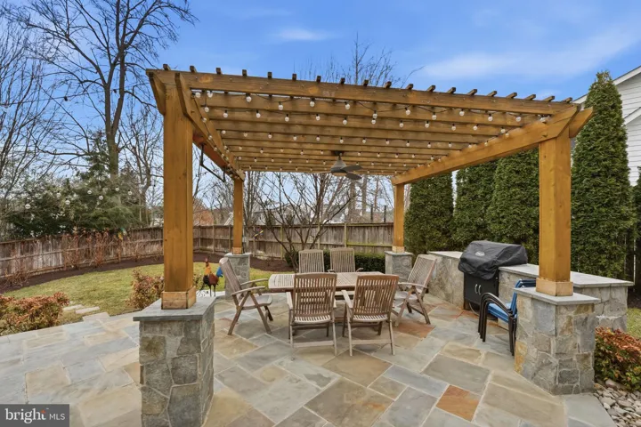 510 Anne Street, Falls Church, VA 22046