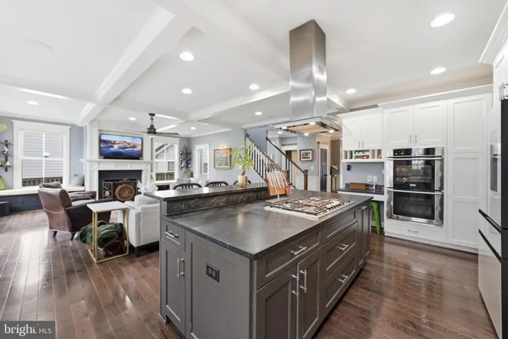 510 Anne Street, Falls Church, VA 22046