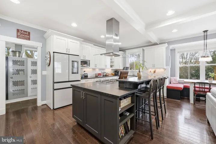 510 Anne Street, Falls Church, VA 22046