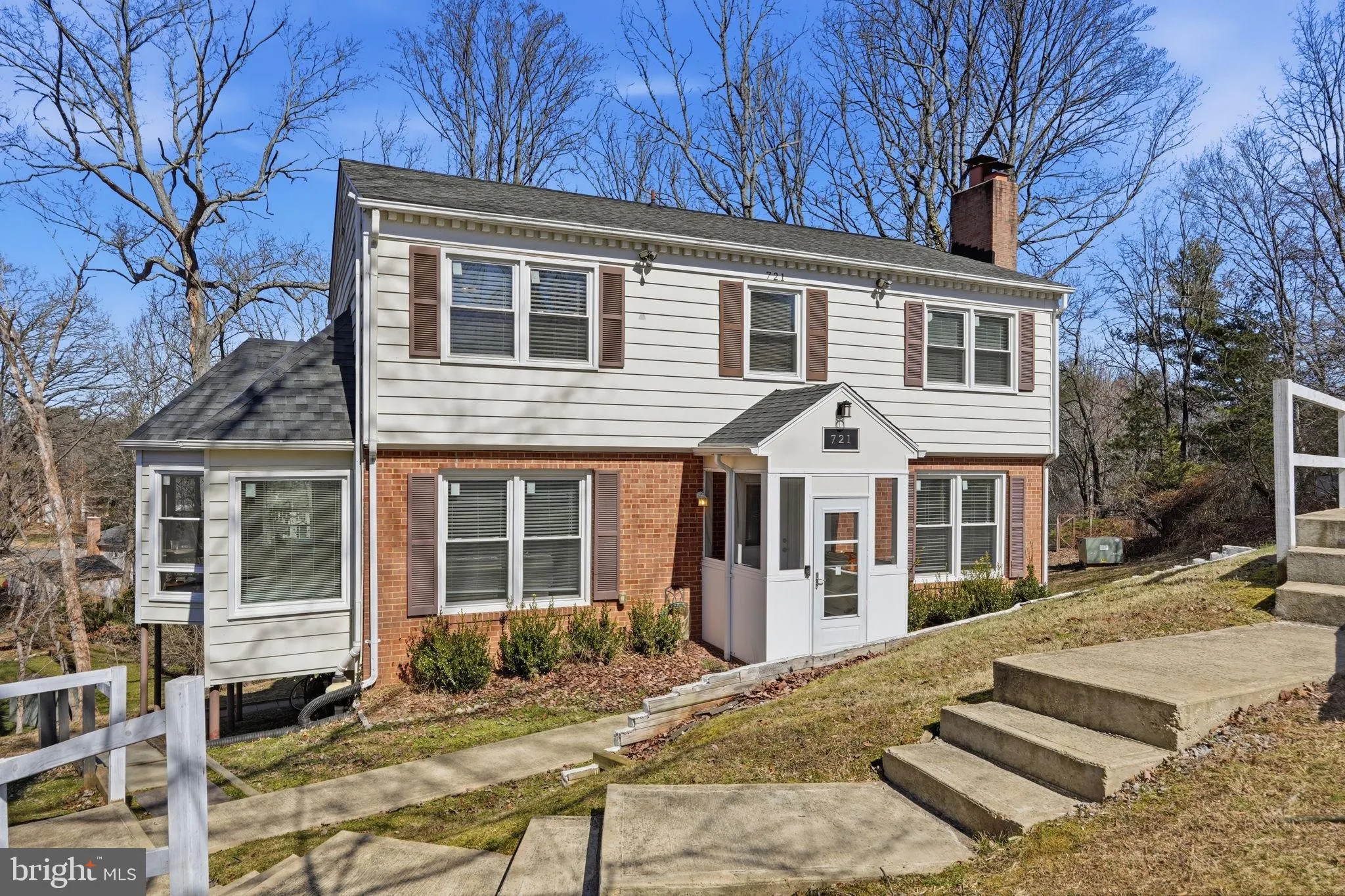 721 UPHAM PLACE, Vienna, VA 22180