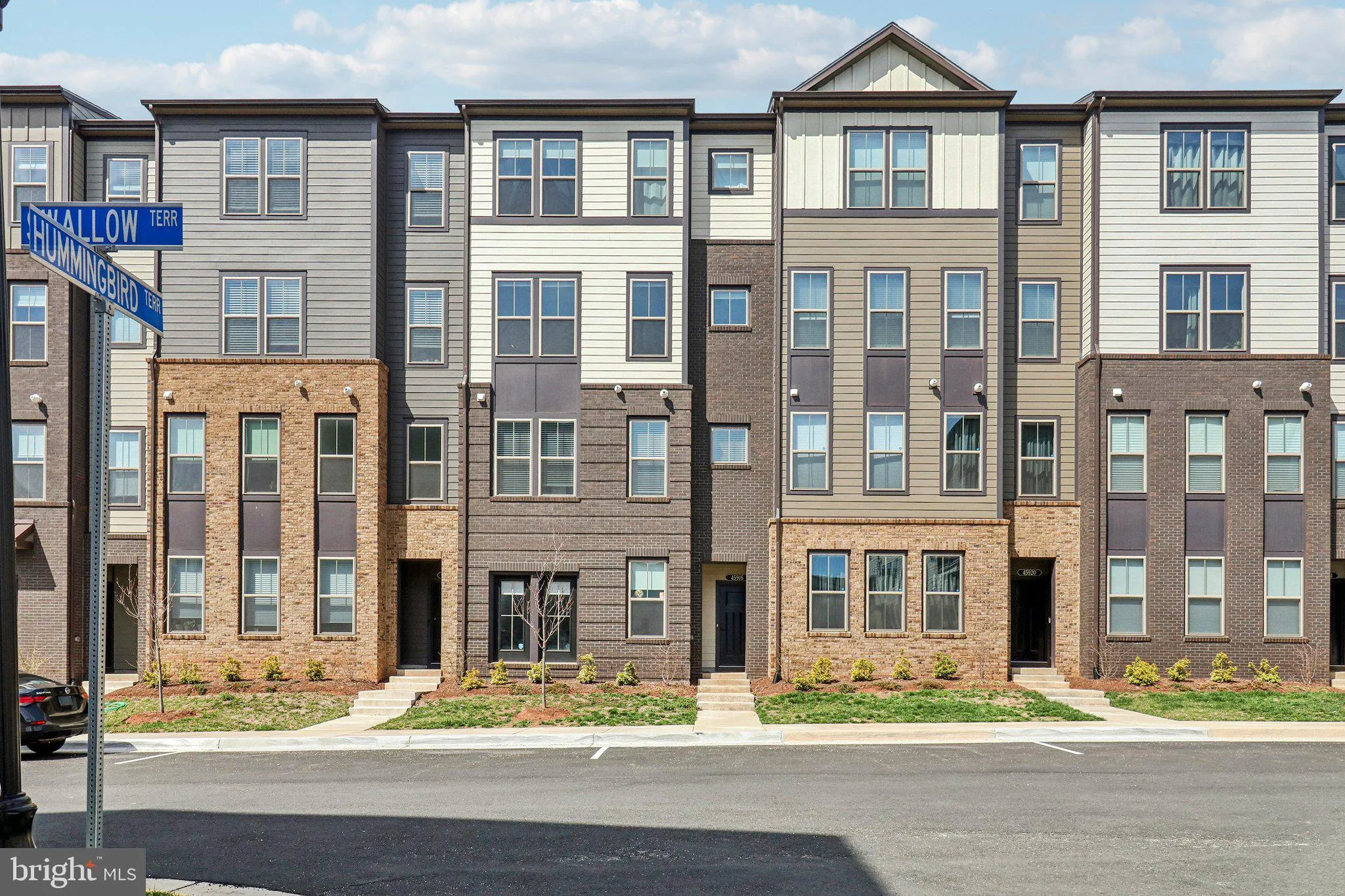 45916 SWALLOW TERRACE, Sterling, VA 20165