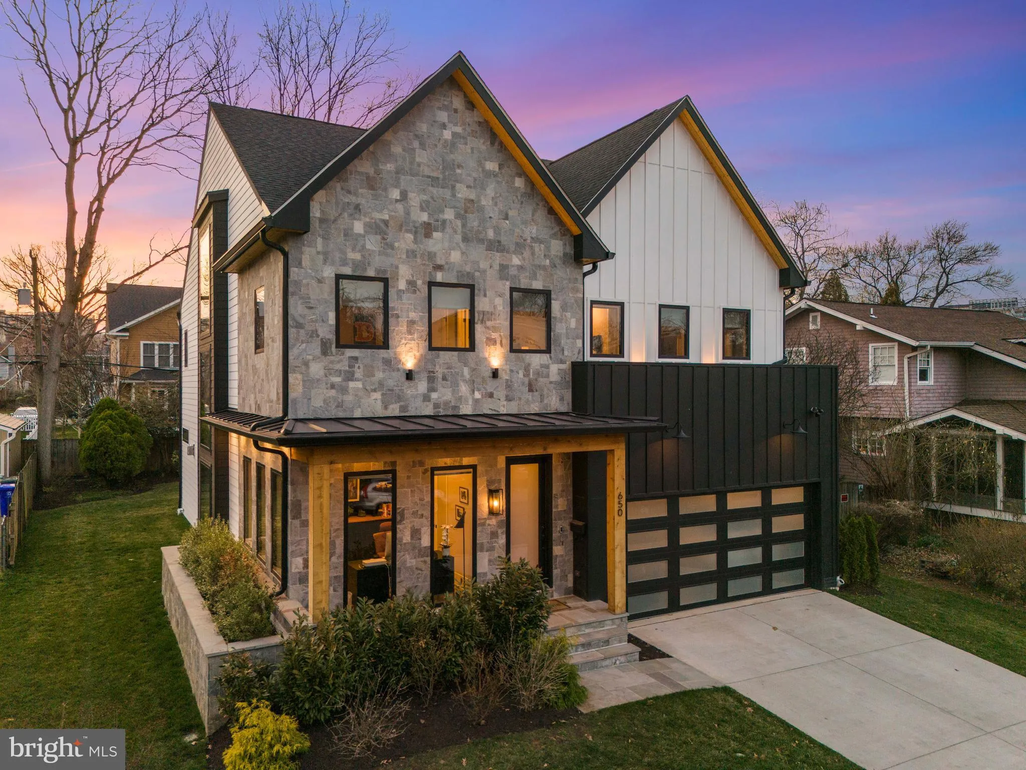 650 JACKSON STREET, Arlington, VA 22201