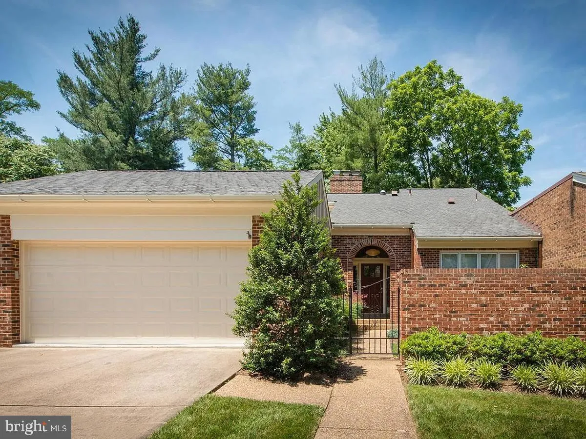 3916 RUST HILL PLACE, Fairfax, VA 22030