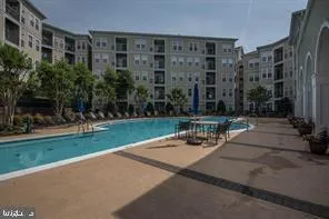 2055 26TH STREET, Arlington, VA 22206